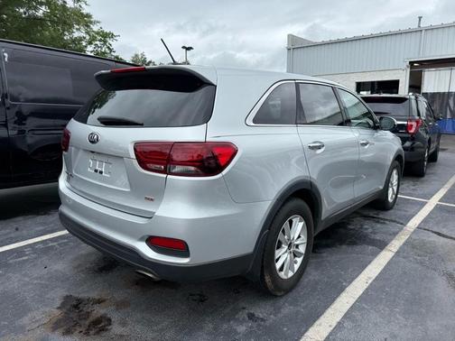 2019 Kia Sorento L