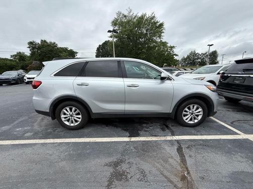 2019 Kia Sorento L