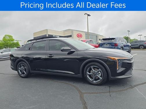 Aurora Black Pearl 2026 Kia K4 LXS