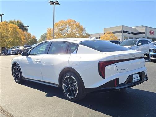 2025 Kia K4 GT-Line