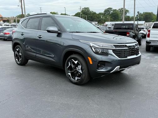 2025 Kia Seltos EX