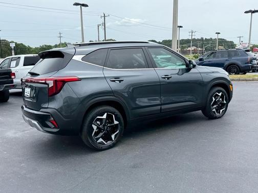 2025 Kia Seltos EX
