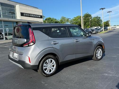 2025 Kia Soul LX