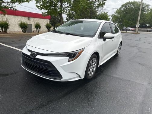 Wind Chill Pearl 2025 Toyota Corolla LE