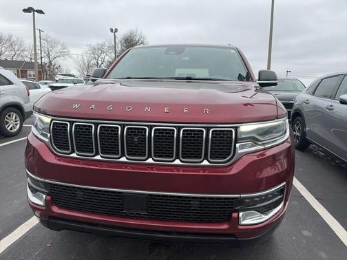 2023 Jeep Wagoneer Base