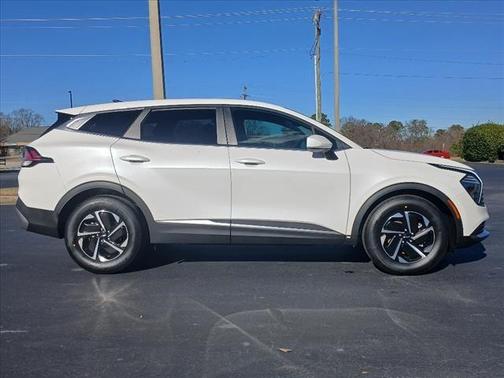 2025 Kia Sportage Hybrid LX