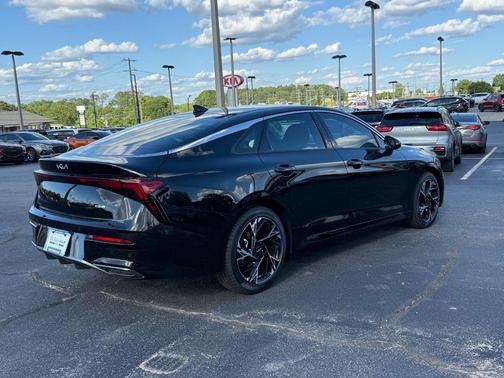 2025 Kia K5 GT-Line