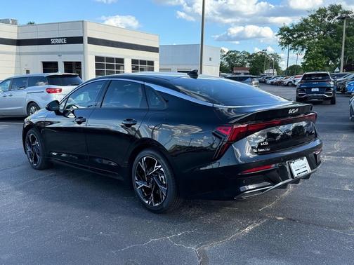2025 Kia K5 GT-Line