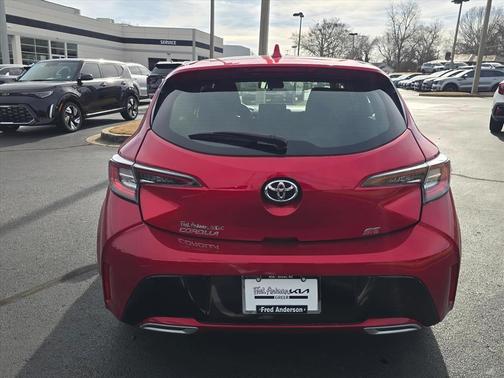2022 Toyota Corolla Hatchback SE