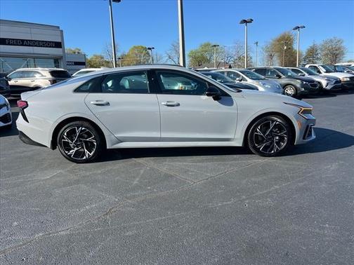 2025 Kia K5 GT-Line