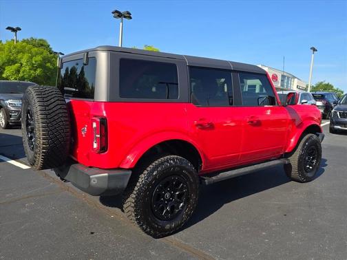 Race Red 2022 Ford Bronco Outer Banks