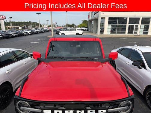 Race Red 2022 Ford Bronco Outer Banks