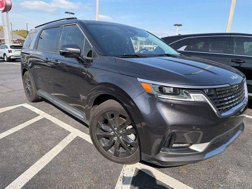 2023 Kia Carnival SX