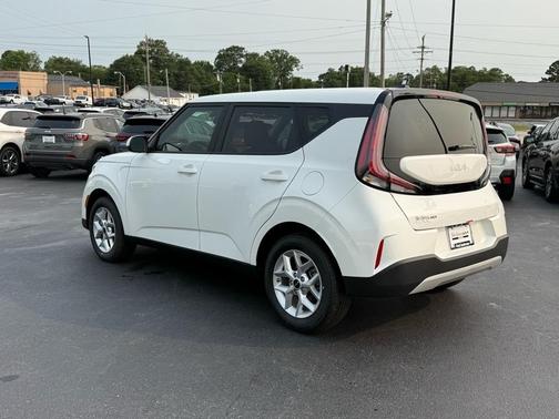 2025 Kia Soul LX