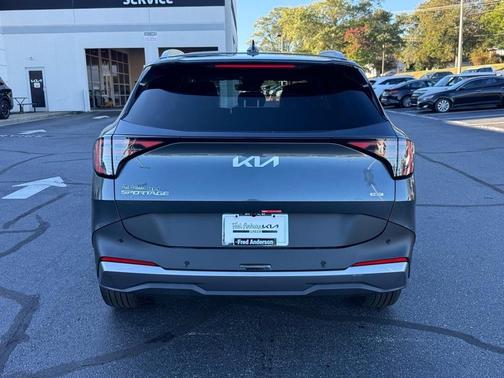 2026 Kia Sportage Hybrid EX