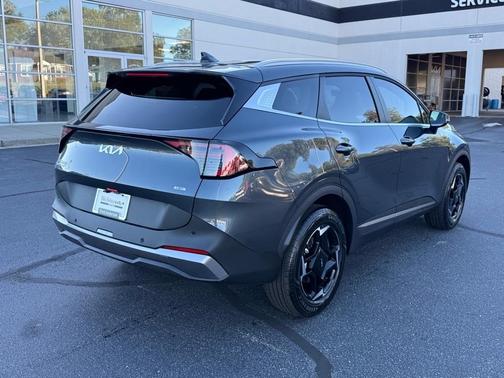 2026 Kia Sportage Hybrid EX