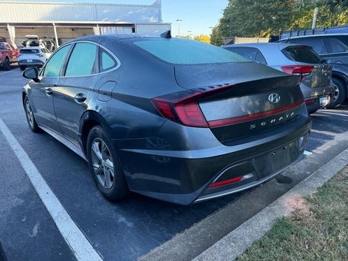 2022 Hyundai SONATA SE