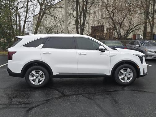 2026 Kia Sorento LX
