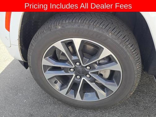 Bright White Clearcoat 2022 Jeep Grand Cherokee L Overland