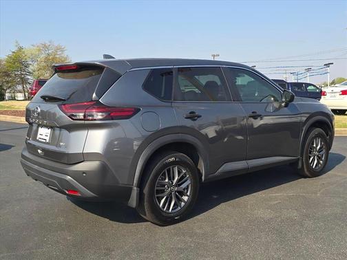 2021 Nissan Rogue S