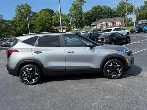 2025 Kia Seltos S