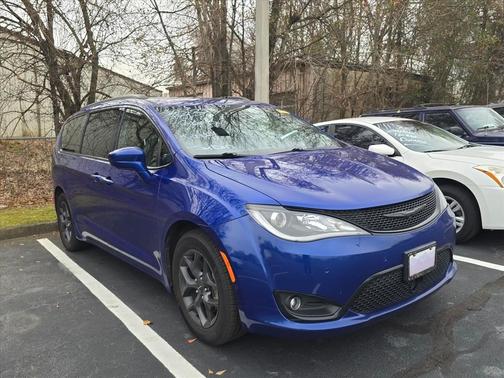 2019 Chrysler Pacifica Touring-L Plus