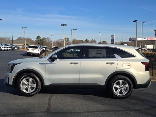 2026 Kia Sorento LX