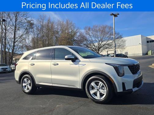 Ivory Silver 2026 Kia Sorento LX