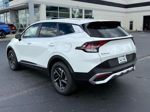 2025 Kia Sportage Hybrid LX
