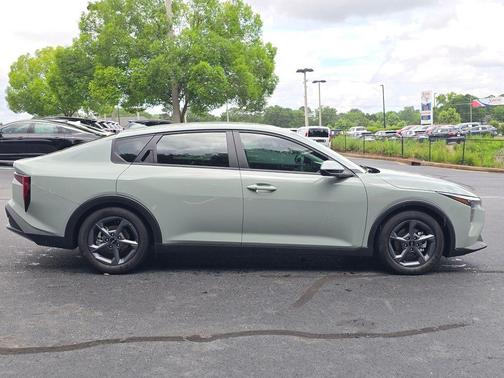 Haze 2026 Kia K4 LX