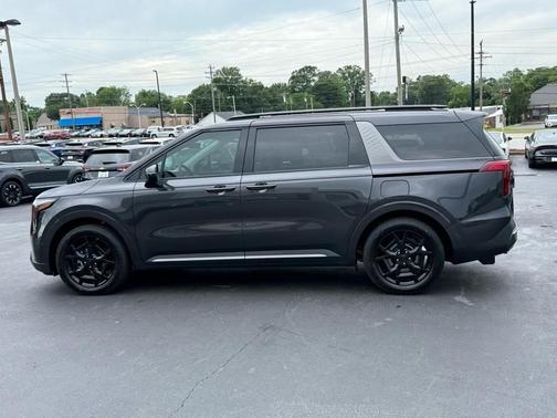 2025 Kia Carnival Hybrid SX