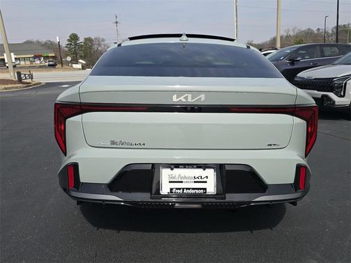 2026 Kia K4 GT-LINE