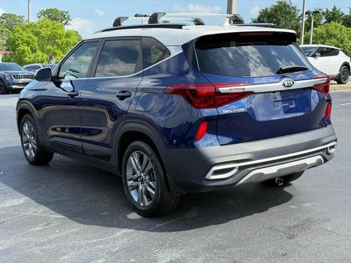 2021 Kia Seltos S