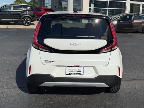 2025 Kia Soul LX