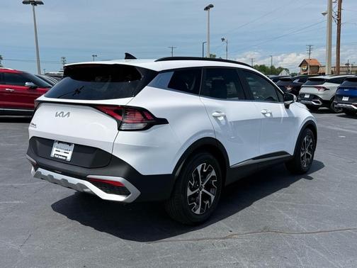 2025 Kia Sportage EX