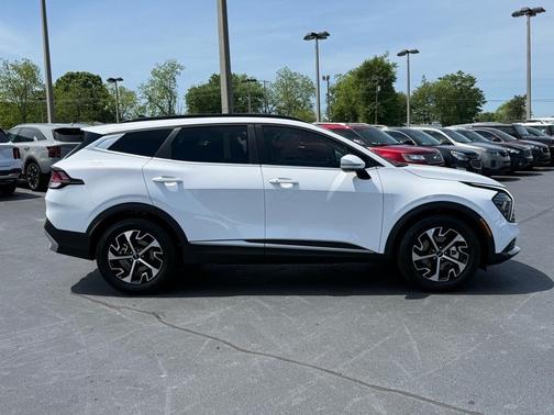 2025 Kia Sportage EX
