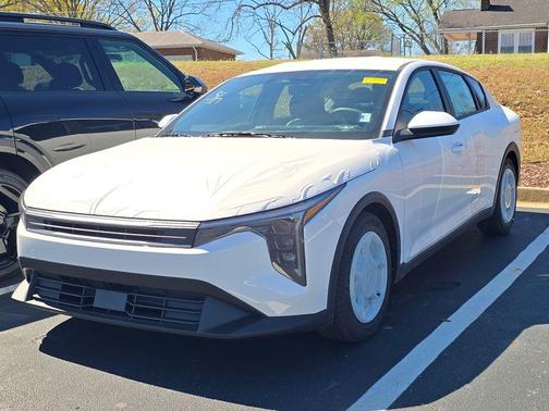 Snow White Pearl 2026 Kia K4 LX