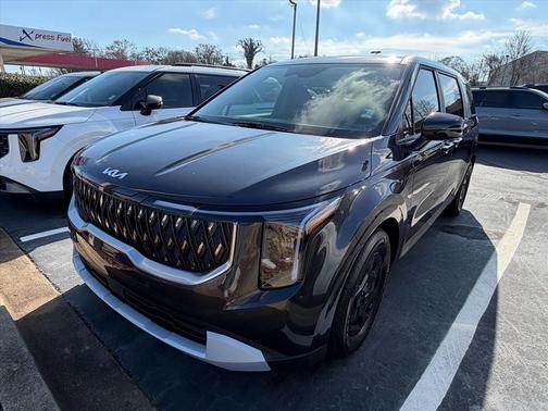 2026 Kia Carnival LX