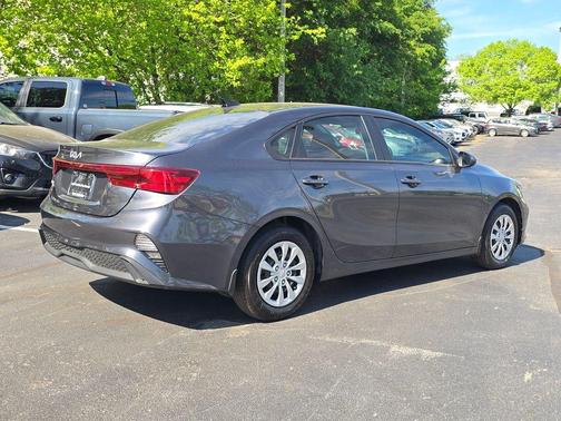 Gravity Gray 2023 Kia Forte LX