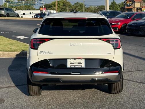 2026 Kia Sportage Hybrid SX-Prestige