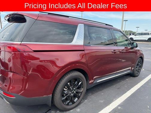 Flare Red 2024 Kia Carnival SX