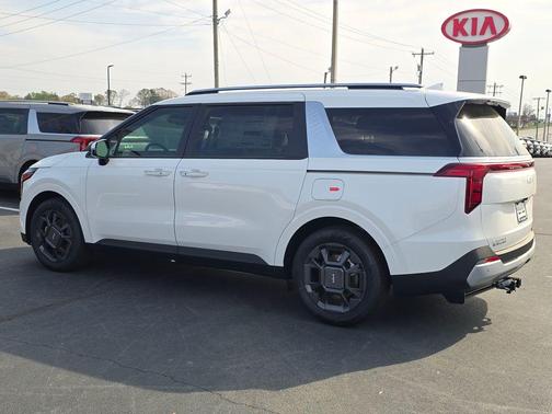 Snow White Pearl 2026 Kia Carnival Hybrid EX