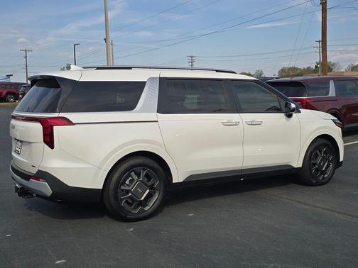 Snow White Pearl 2026 Kia Carnival Hybrid EX