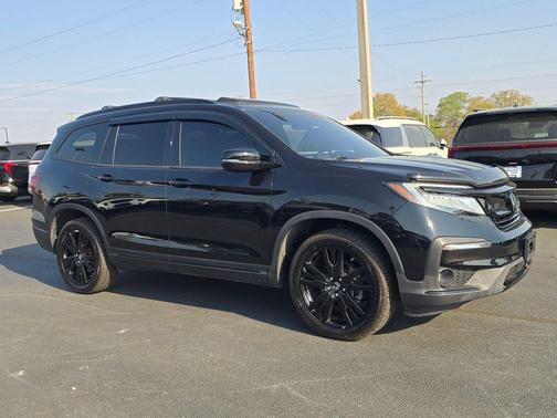 Crystal Black Pearl 2020 Honda Pilot Black Edition