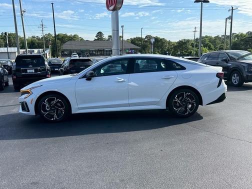 2025 Kia K5 GT-Line