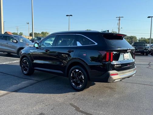 2025 Kia Sorento S