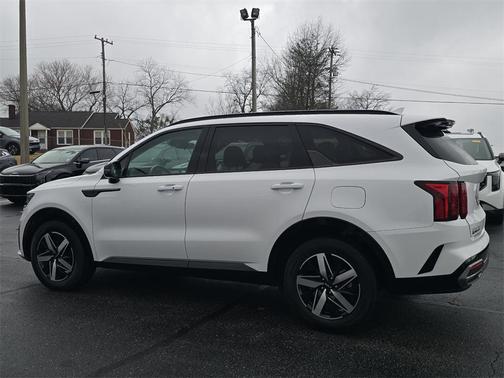 2023 Kia Sorento S