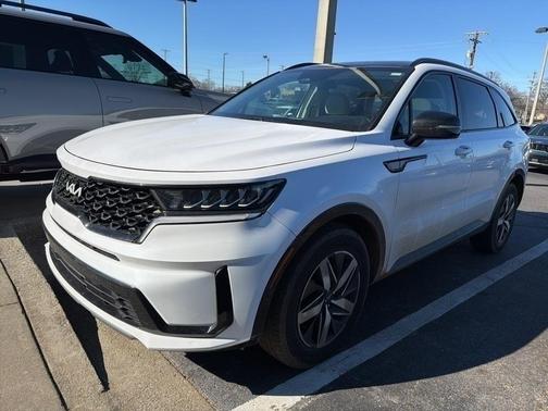 2023 Kia Sorento S
