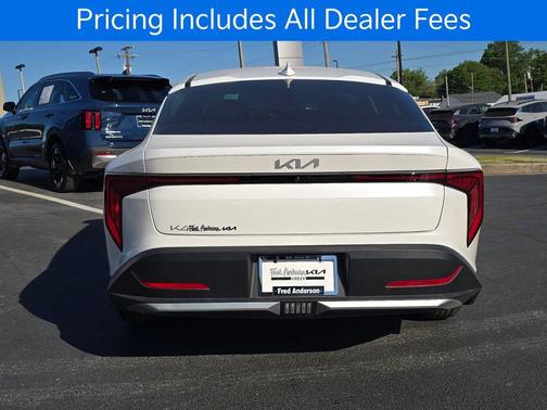 Snow White Pearl 2026 Kia K4 LX