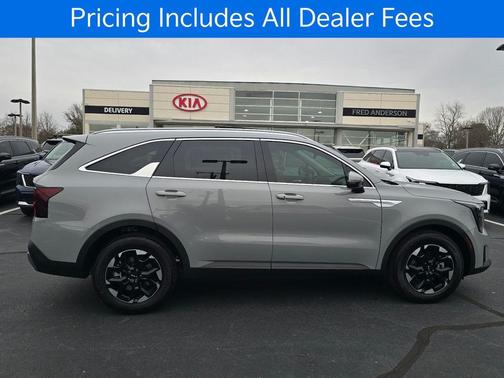 Wolf Gray 2026 Kia Sorento S